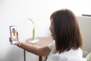 fotografia de consulta online de nutricion